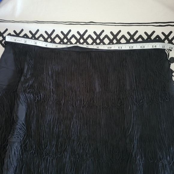 NWOT Lauren Ralph Lauren Tiered Fringe Black Skirt Size 4 - Picture 7 of 11